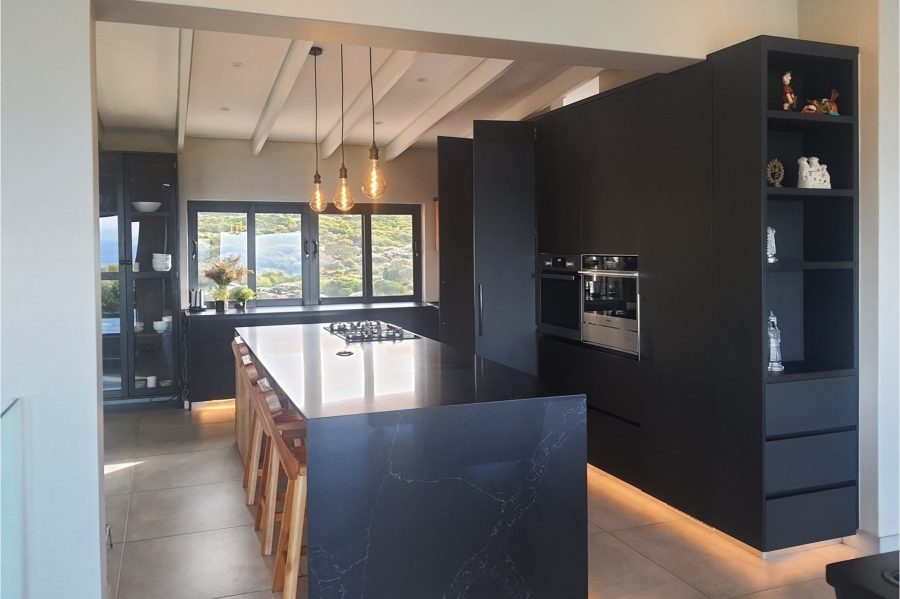 3 Bedroom Property for Sale in Dana Bay Western Cape
